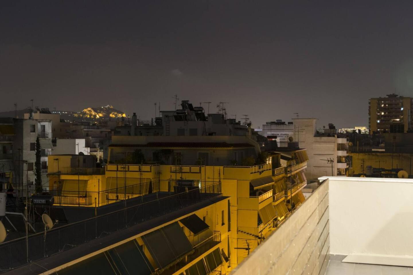 Ma Maison Nο 1, Penthouse, Acropolis And Lycabettus View, Ultra High Speed Internet 300 Mbps, 15' To Acropolis By Metro, 1' From Metro Station Athen Eksteriør bilde