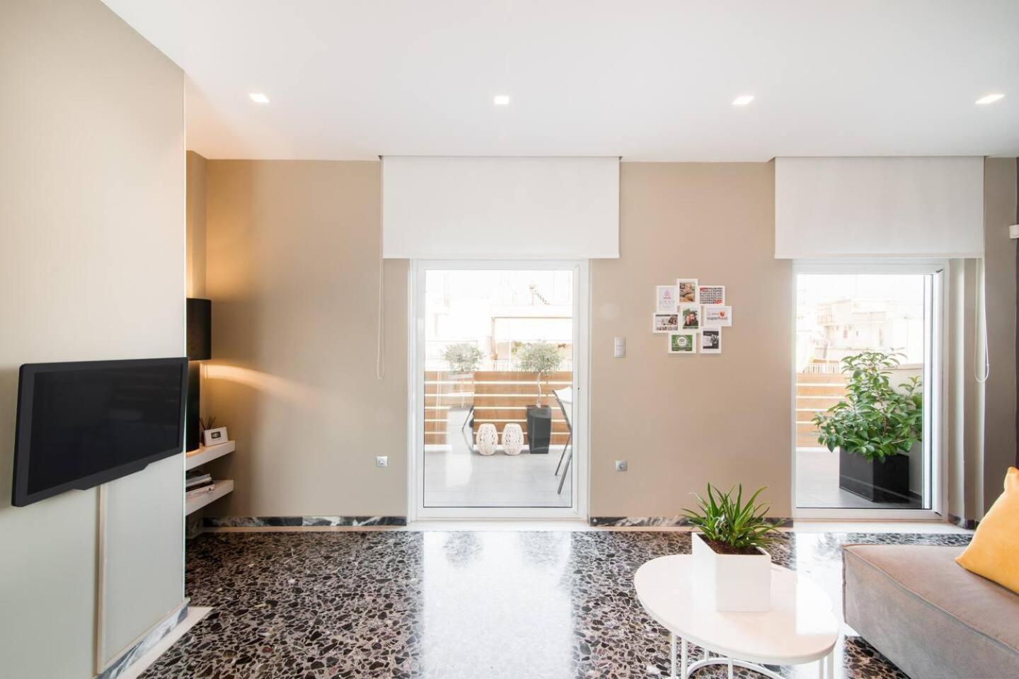 Ma Maison Nο 1, Penthouse, Acropolis And Lycabettus View, Ultra High Speed Internet 300 Mbps, 15' To Acropolis By Metro, 1' From Metro Station Athen Eksteriør bilde